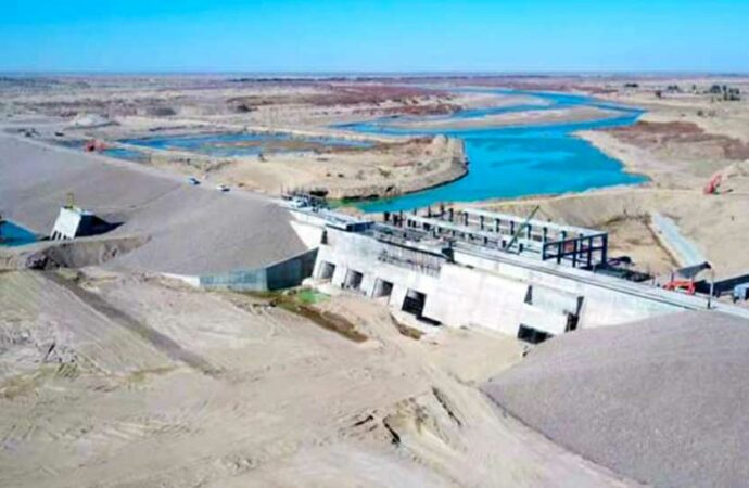 د کمال خان بند د دوو کانالونو کار ۹۴ سلنه بشپړ شوی
