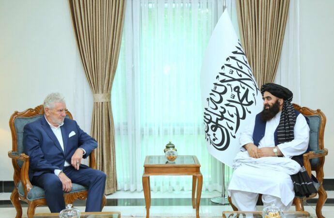 دیدار امیرخان متقی با اعضای حزب آزادی اتریش