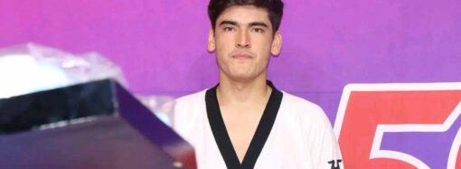 اولکه تکواندچیسی کوریالیک رقیبی‌گه غلبه قازاندی