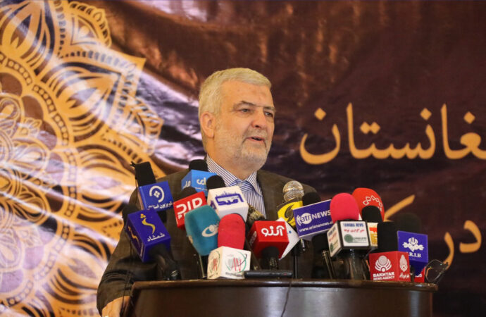 د ایران او افغانستان سوداګریزو پلاوو ترمنځ اقتصادي غونډه ترسره شوه