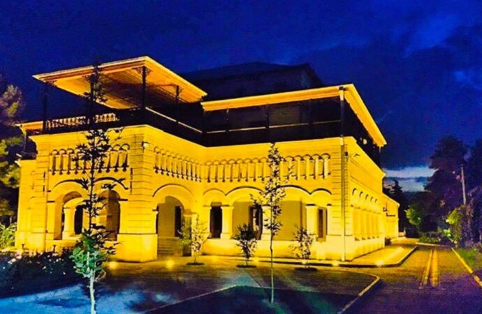 اسپانیا ده افغانستان ایلچیلیگی خذمت اعلانینی بیلدیرگن