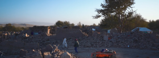 صبح‌ امروز دو‌زمین‌لرزه‌ای نسبتاً شدید غرب افغانستان را تکان داد