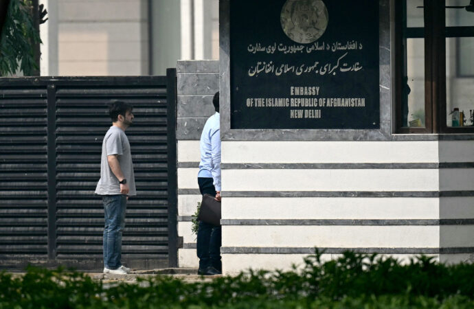شیرمحمد عباس ستانکزی، معین سیاسی وزارت خارجه به تازگی گفته است
