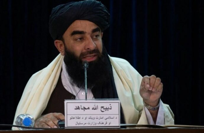 واکنش امارت اسلامی در باره تحریم‌های وضع شده بالای دو تن از مقام‌های‌اش