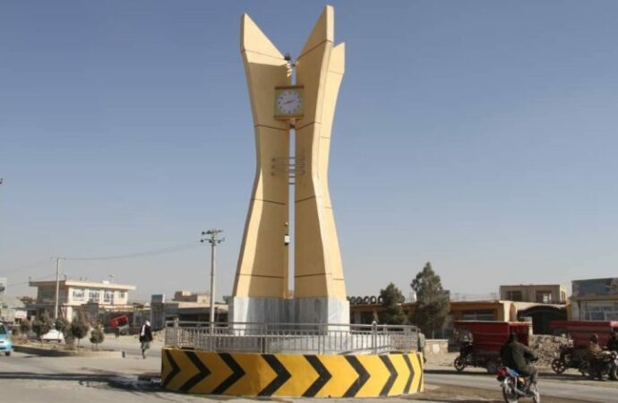 غزني کې دوه څلور لارې جوړې او ګټې اخیستنې ته وسپارل شوې