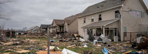 امریکا نینگ ‎تنسی ایالاتیده یوز بېرگن بوران عاقبتیده ۷ کیشی هلاک بۉلگن و ۲۳کیش یره‌لنگن.