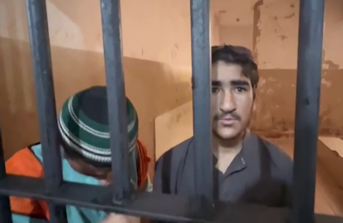 قونسل‌گری امارت اسلامی در شهر کراچی پاکستان آمار داده است