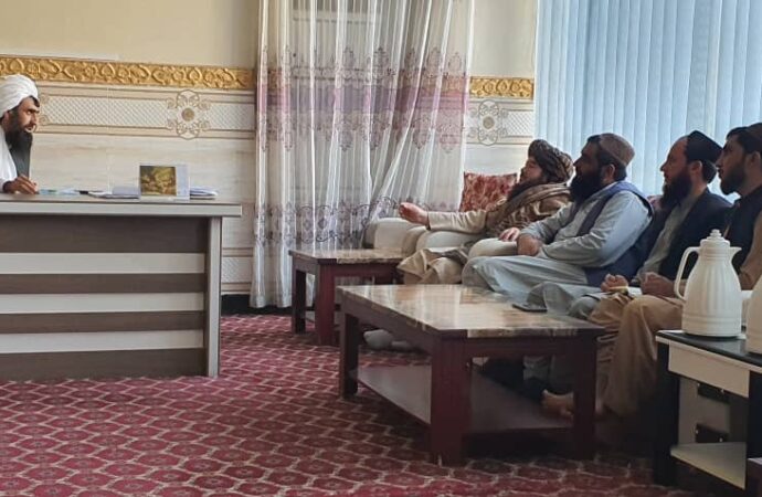 تېره ورځ د اطلاعاتو او کلتور وزارت د لرغون پېژندنې رياست دوه تنو مسلکي غړو انجينر منصور احمد عزيزي او انجينر شعيب انور هلمند ولايت ته د لرغونې بست کلا د سروې په موخه سفر وکړ.