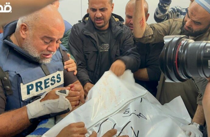 اسرایل نینگ هوا هجوملری باعث الجزیره نینگ ایککی خبرچیسی جان بیرگن