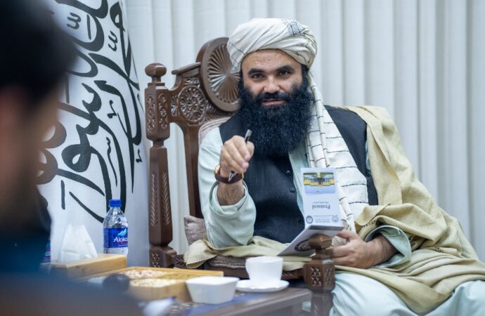 حقانی: برای حل مسایل باید در نهادهای بین المللی برای امارت اسلامی عضویت داده شود