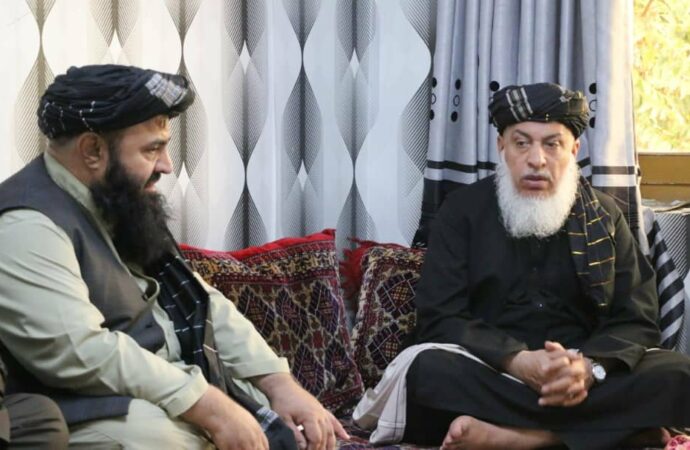 ستانکزی: امارت اسلامی خط فرضی دیورند را به‌رسمیت نمی‌شناسد
