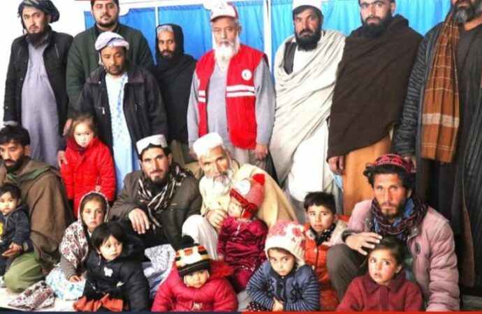 افغانی قیزیل جمعیتی یوره ک تیشیک کسلی‌گه یولیققن ۱۰ باله نی درمانلش اوچون کابل کسلخانه سیگه تانیشتیرگن